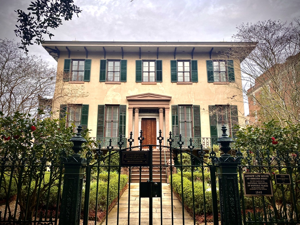 27192E9F-F029-45A4-A6A7-62310E32336C_1_105_c